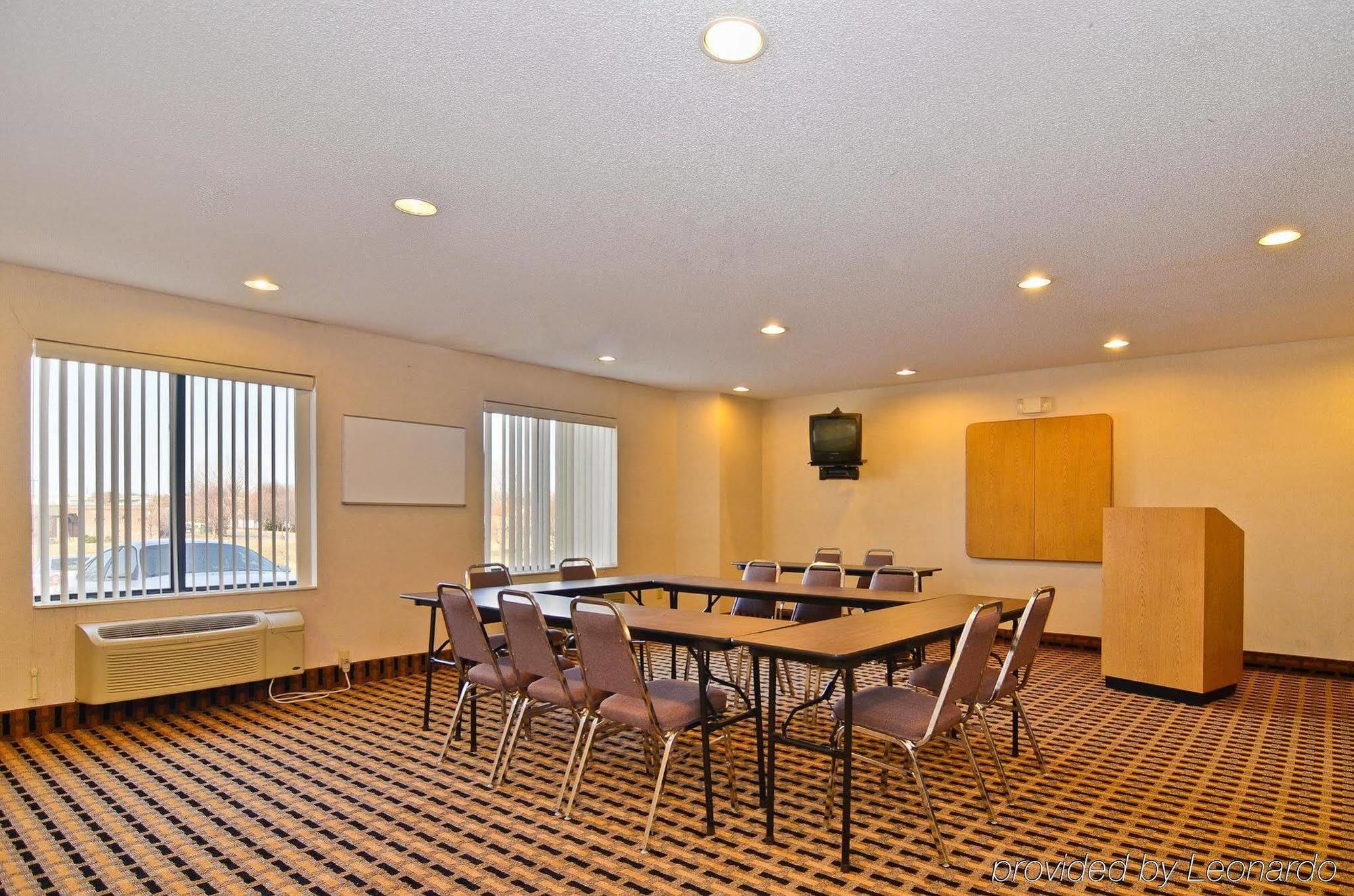 Americas Best Value Inn And Suites Lee'S Summit-Kansas City Экстерьер фото