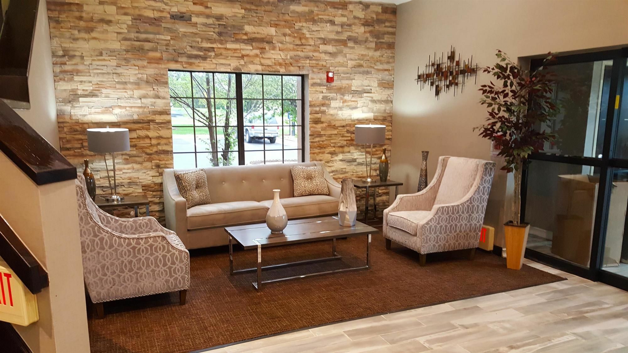 Americas Best Value Inn And Suites Lee'S Summit-Kansas City Экстерьер фото